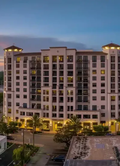 The_Avenue_Nighttime_West-scaled-1-scaled-qggp90tyyrn2ebp21k43bge6k09zg6mlpnvh9zje4g